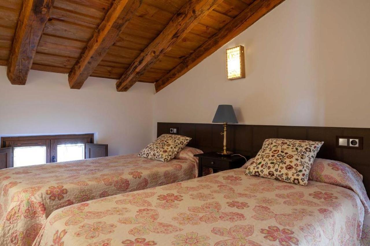 Apartamentos Top Medieval シグエンサ エクステリア 写真