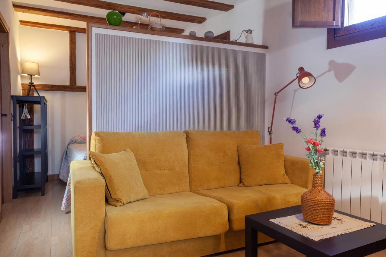 Apartamentos Top Medieval シグエンサ エクステリア 写真
