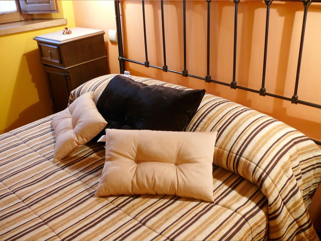 Apartamentos Top Medieval シグエンサ 部屋 写真